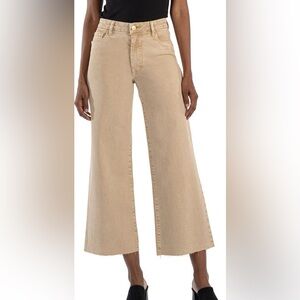 Kut from the Kloth Meg Fab Ab High Waist Raw Hem Wide Leg Jeans size 4P biscuit